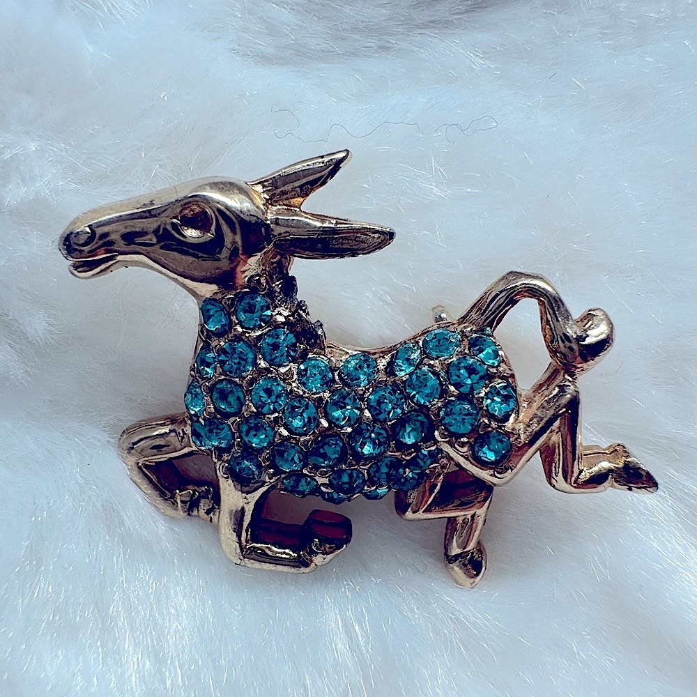 Sparkling Horse Brooch Teal Rhinestone Vintage
